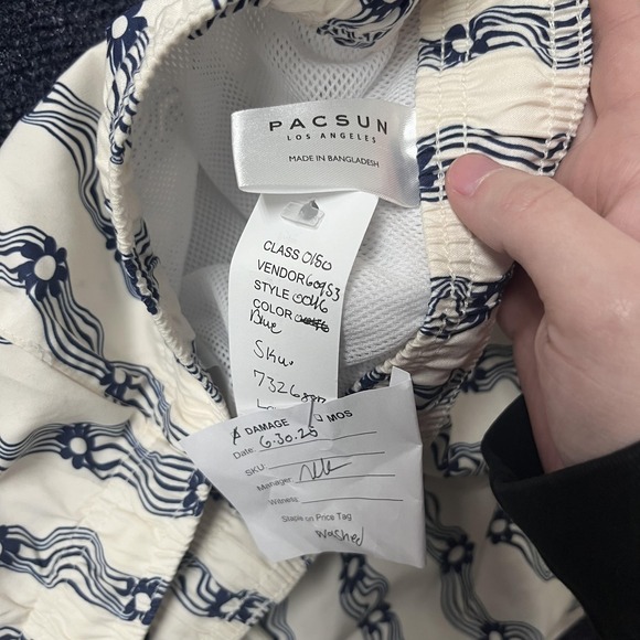PacSun Swim Trunks Mens‎ XL Blue White Wavy Stripe Floral Lined Shorts Beach - Picture 5 of 11